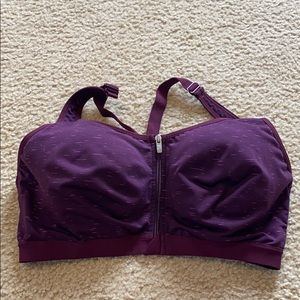 Victoria secret VSX front closure sports bra